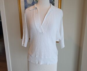 Banana Republic White V-Neck Sweater